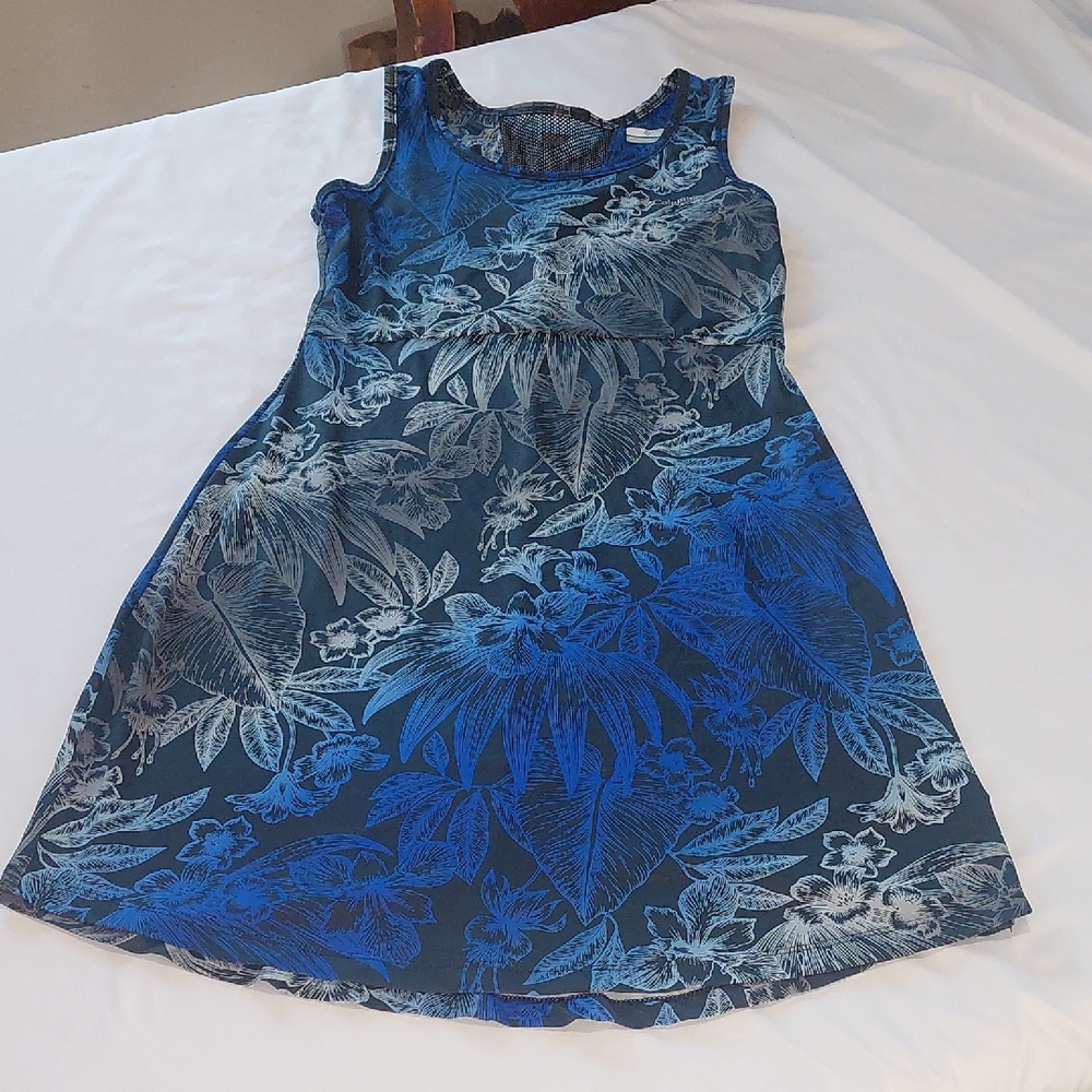 Columbia Sportswear PFG Size XS Blue Floral Dress .soft And Comfy .